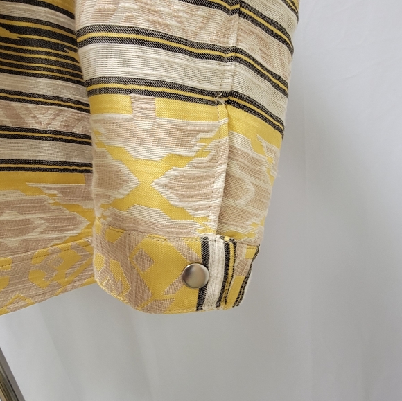 Chicos Size 2 (large 12) Aztec Jacquard Moto Jacket Yellow & Beige New $139. - Picture 3 of 11